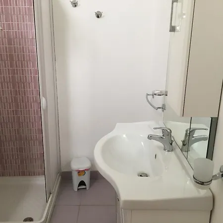 بيت ضيافة Stelmalu' Novoli